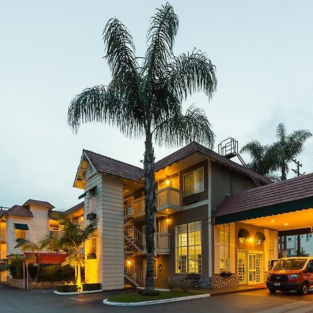 Ramada By Wyndham Costa Mesa/Newport Beach Exteriör bild